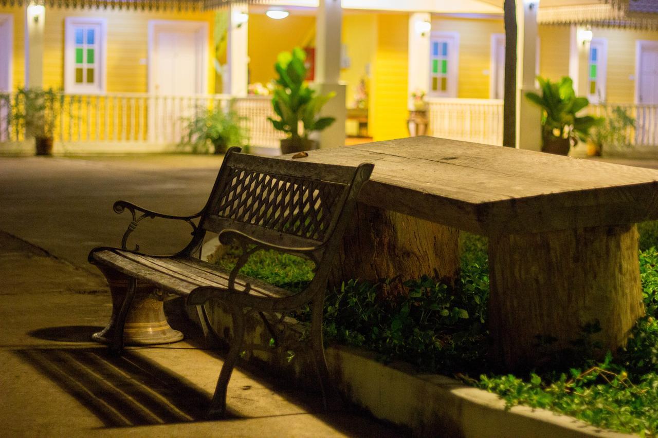 Raiwin Buri Resort Пхрэ Экстерьер фото